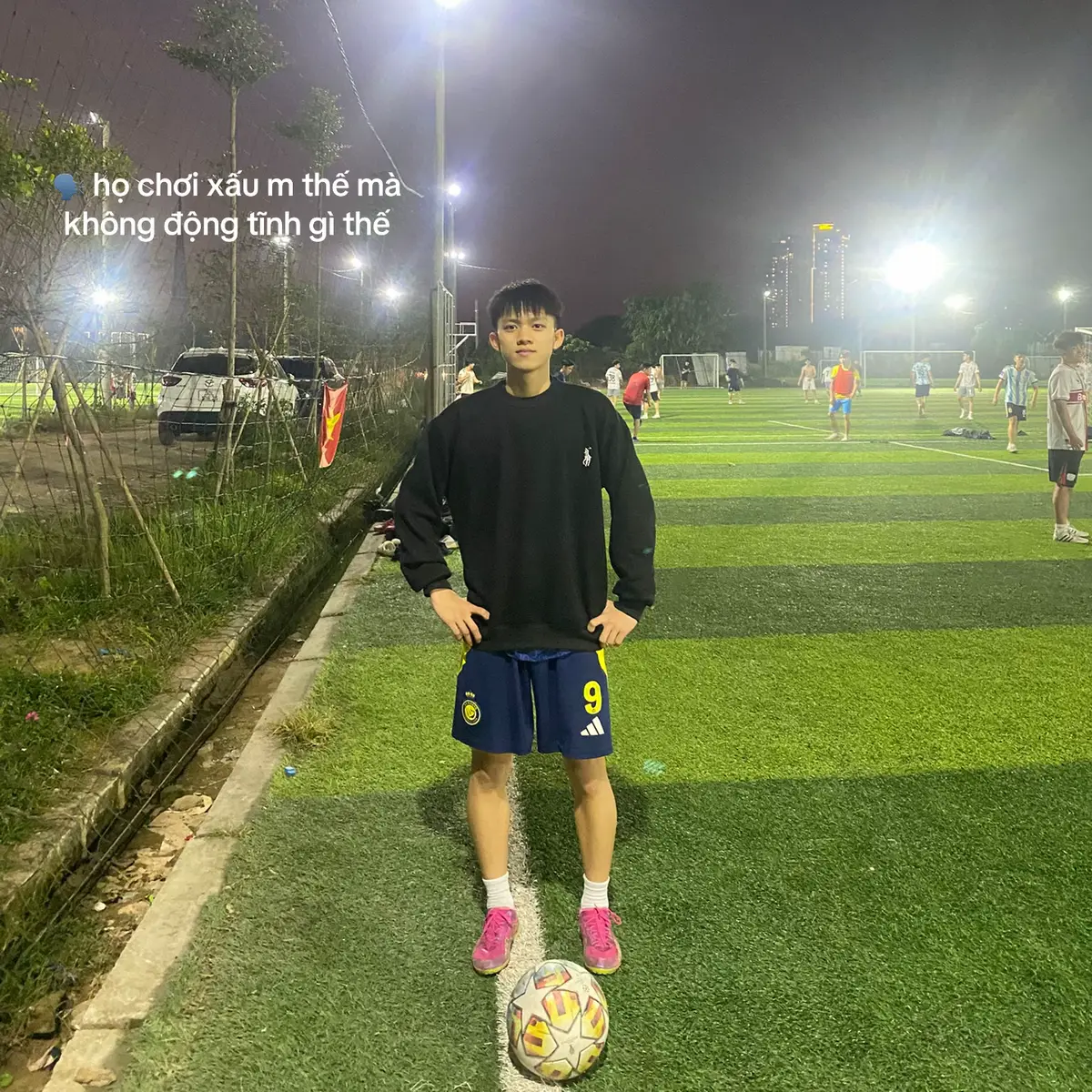 “Họ mất kiểm soát, mình giữ phong độ. Sân cỏ là nơi chứng minh năng lực, không phải ai chơi xấu” #bongda#cancris#xuhuong 