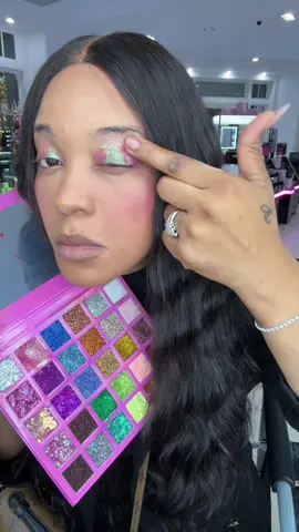 GLITTER OBSESSION 1  #FYP #GLITTER #glittereyeshadow #glittermakeup ##pimby