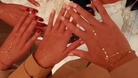 NEWEST HANDCHAINS JUSY DROPPED!