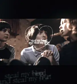 I’m honestly scared to even say anything about this, it’s just crazy [ dt @бляблябля #strangerthings5 #strangerthings #willbyers #elevenhopper ] 