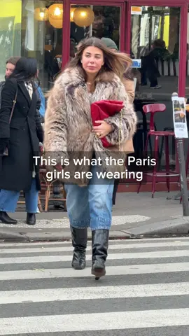 Paris fashion makes us feel warm and fuzzy #OOTD #furseason #winteraesthetic #style #outfit 