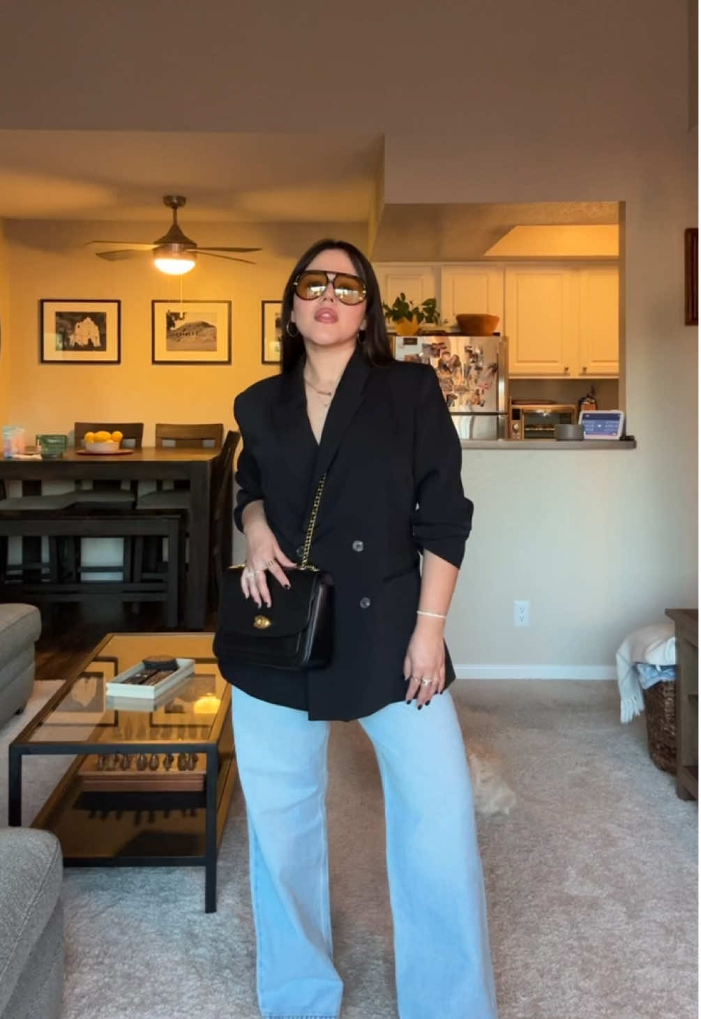 I am now a casual heel wearer 🤘🏼 also love a cute fit with a no makeup makeup 😊#OOTD #outfitinspo #outfitoftheday #fallfashion #fyp 