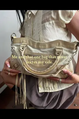 Vintage Online Boutique Coming Soon…🪽 #targetaudience #baginspo #fypシ #virall #targetaudience 