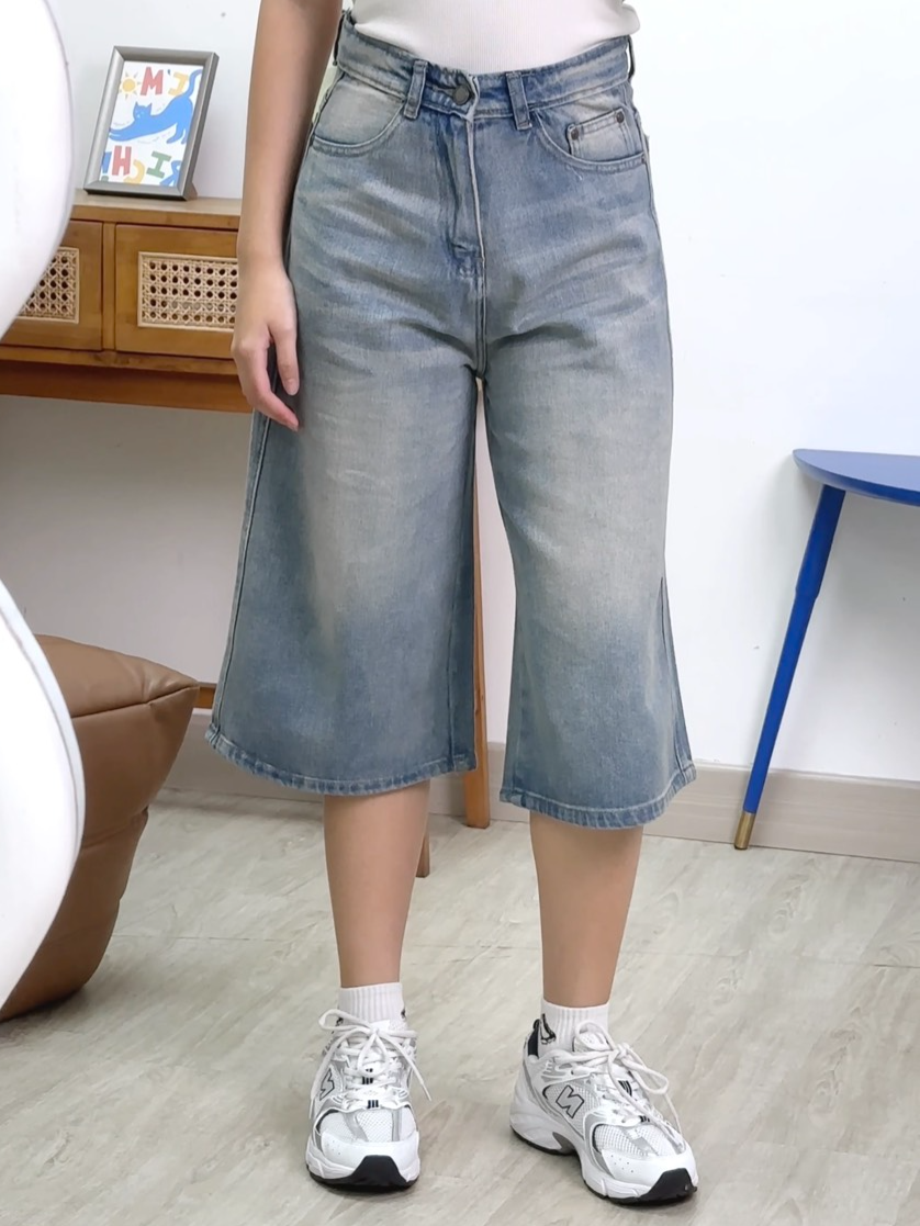 Beneran deh, jorts senyaman ini bikin susah pindah ke celana lain 😭🔥 ft. SKATER 302 - TB/BB 165/50 #JINISO #jinisoemangkeren #nyamanbergerak #highwaistloose #jortsjeans