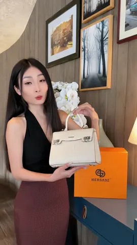 Túi xách nữ #tuixachnu #tangqua #xuhuong 