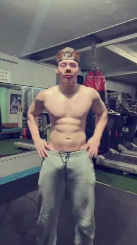 LEVIS #greysweatpants #greyjoggers #sweatpants #joggers #pants 