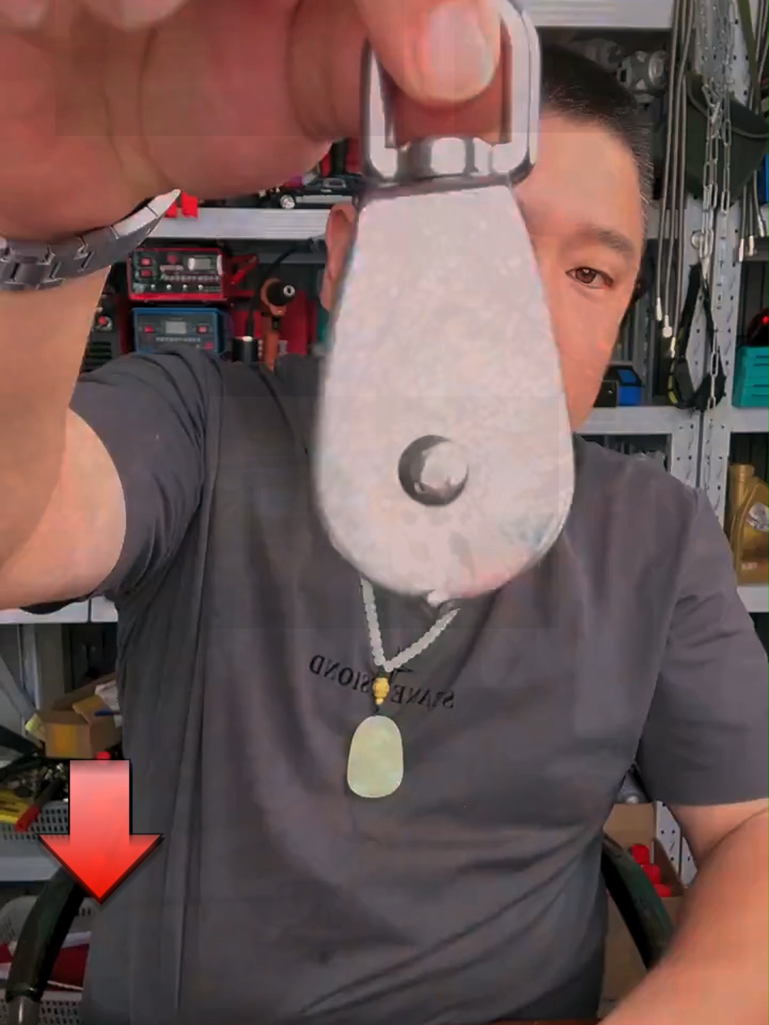 This little pulley can lift HOW MUCH? 💪 The ultimate rust-proof lifting hack! #StainlessSteel #LiftingGear #WorkshopHacks #StainlessSteel #LiftingGear #WorkshopHacks #HeavyDuty #ToolTok