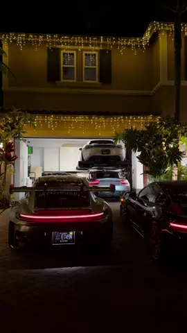House #fyp #carsoftiktok #porsche