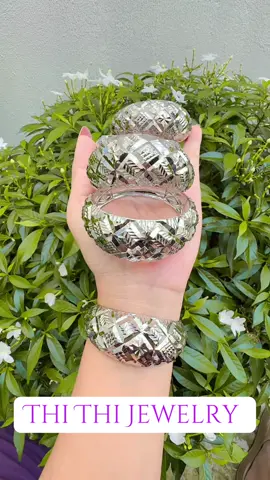 Vòng mo chạm máy đẹp #tiemnhathithi8868 #nutrang #xuhuong #shopthi331 #thithijewelry2 