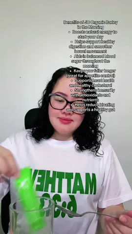 Start your day the green way. 🌞✨ JC Organic Barley boosts energy, supports digestion, balances blood sugar, and keeps you feeling light and ready for the day. 💚🌿 #ichoosejc #jcorganicbarley 