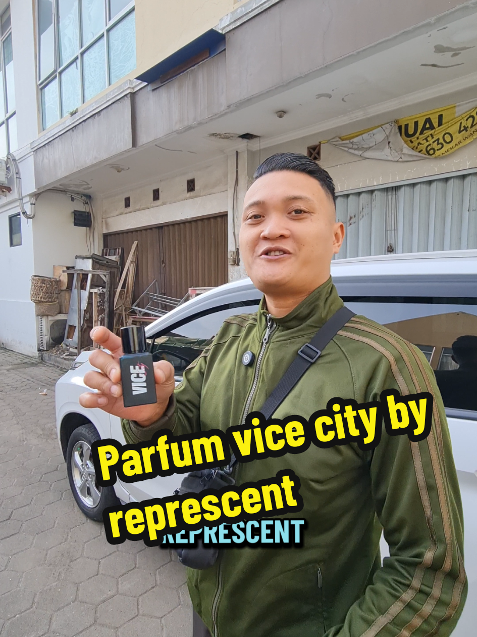 Parfum vice city by  @re.pre.scent wanginya khas mempunyai karakteristik yang berbeda dengan parfum lain. #represcent #gamal #vicecity #parfum 