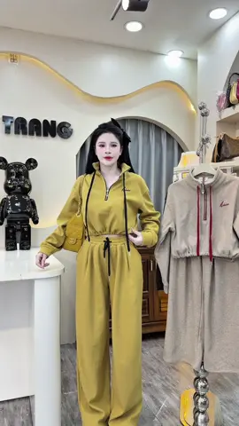 #xuhuong #trending #thoitrangnu #moingaymotoutfit #xuhuongtiktok 