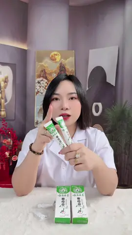 Mua 1 Tặng 1 kem bôi trĩ nội trĩ ngoại