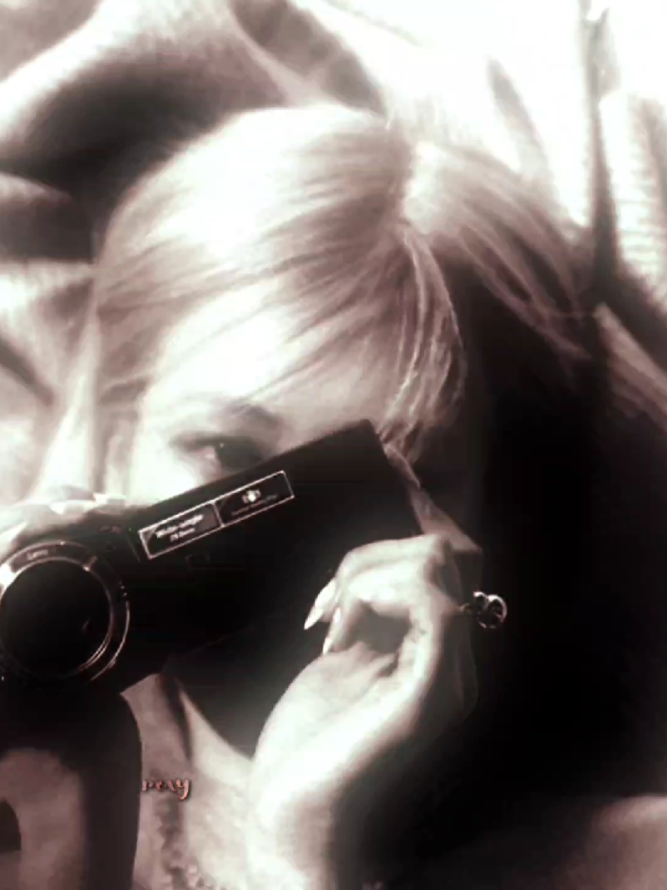 id:@_hwtrwg_ | #rosé #tsoh✶ #fst♡ #cgt🎼 #rsoly 