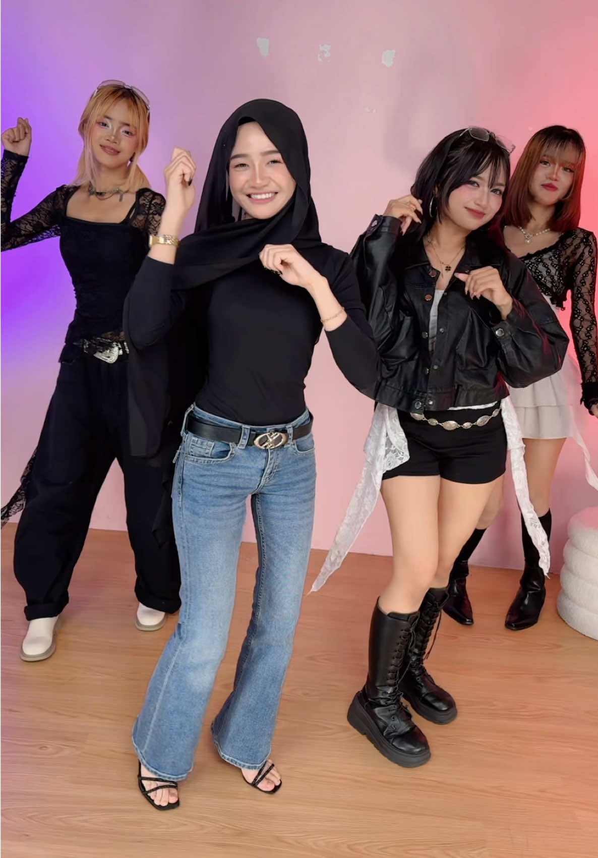 Thank you Syaa Meow for coming 😍 Cuba komen korang nak syne collab dengan siapa lagi? 🤔 #officialsyne #shineassyne 