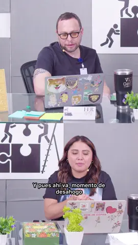 Call Center y un Final Feliz, algo que no creíamos juntos en una historia 🎉 #villagodin #godinez #oficina @Diana Wong @Fer Gay 
