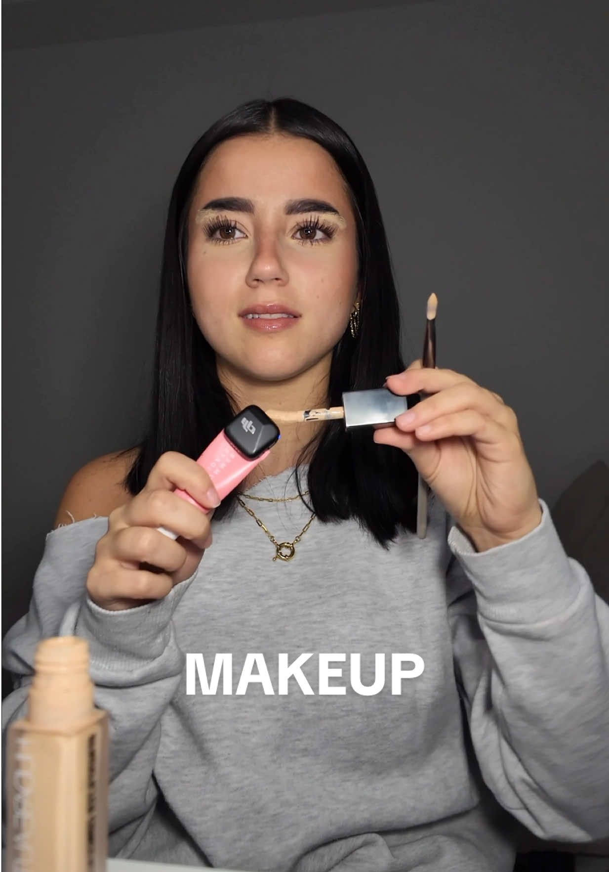 prometo que no seré impulsiva esta vez… lo pensaré🤨 #maquillaje #cejas #mujeres 