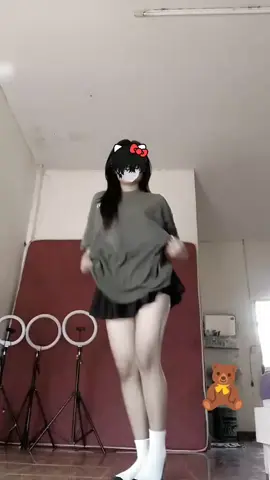 လာကပြတာ🤪🤭 #dance #foryou #ti̇ktok #fyppppppppppppppppppppppp #မင်းတို့ပေးမှ❤ရမဲ့သူပါကွာ 