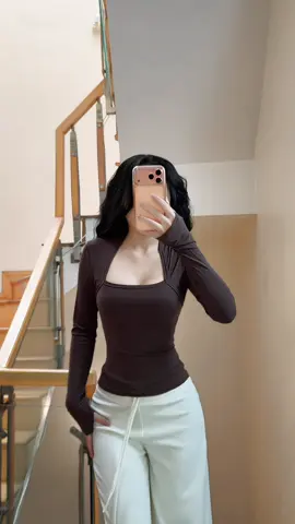 Áo tay dài nâu tây 