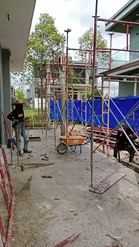 #@iklilmubarok1 #pejuangnafkah🇮🇩🇲🇾🔨💪💪semangat 