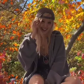 اول فانكام نزل بحسابي المحذوف#فانكام_روزي #فانكامات_كيبوب #fyp #pyf #اكسبلور 