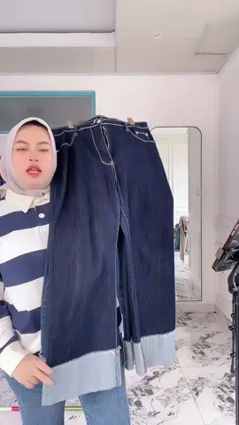 Join our LIVE and get exclusive promotions!