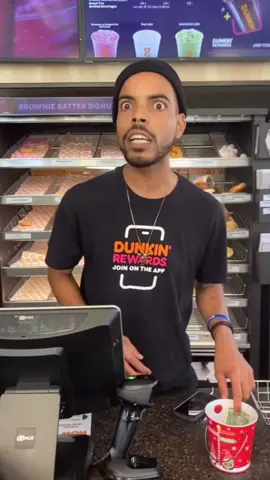 #smokey #christucker #dunkindonuts #jewishtiktok #fyp 