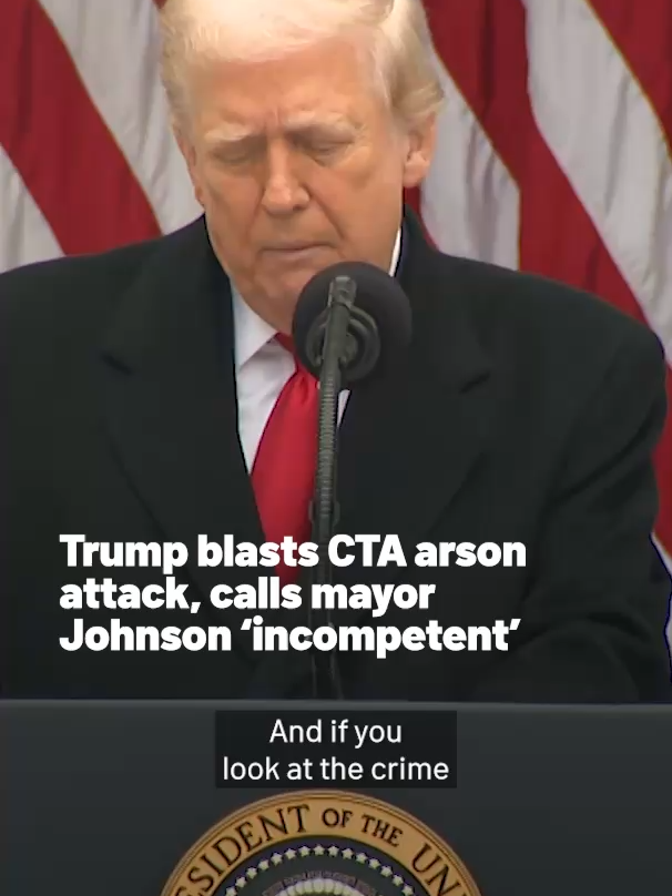 At the turkey pardon ceremony on Tuesday, President Trump blasted Chicago leaders after the recent CTA arson attack that left a woman critically injured, calling the incident proof that the city’s safety measures are failing. Trump called Mayor Brandon Johnson “incompetent” and argued that violent crimes on public transit show Chicago is “out of control.” #trump #chicago #cta #turkey