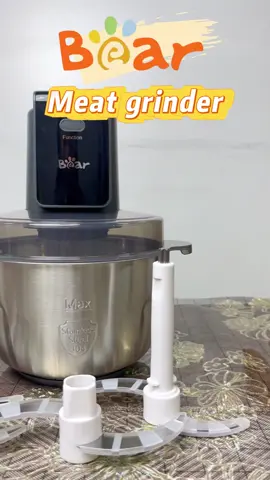 Meat grind pure stainless steel 1.5L up to 2 L capacity #bear #bearphelectric #meatgrinder #checkoutnow✨🛒 #fypシ゚viral🖤tiktok☆♡🦋myvideo 