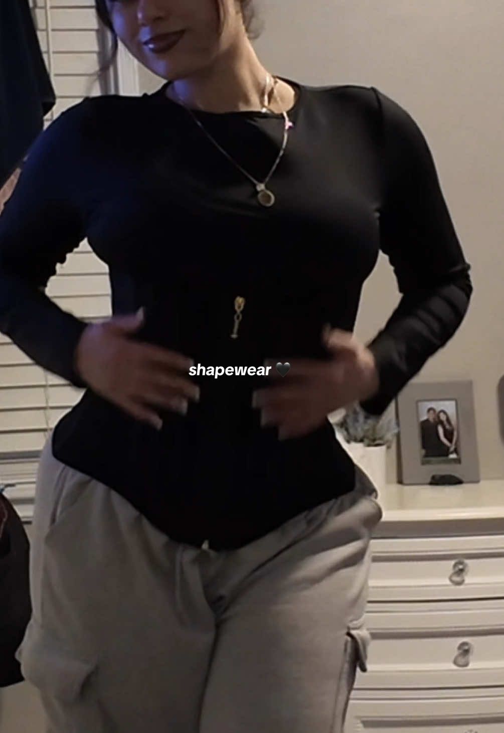 faja everyday bc it’s tamale, pozole, concha, y menudo szn 😓 #fyp #gymgirls #shapewear #faja 