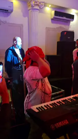 الكان محلي الحفله 😂😂 @Mo.... 🤍 