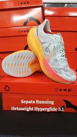 Sepatu Running  Ortuseight Hyperglide 3.1 Lebel 749.000 🏢 New Colombia Medan ☎️📱 081263858862 #ortuseightmedan #ortuseightmalaysia #ortuseightrunning #sepaturuning  #ortuseighthyperglide 
