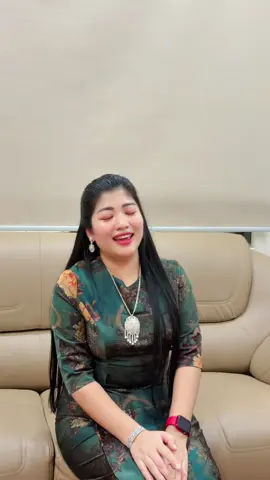 အချစ်ဆုံးဘဲရှိတာ ချစ်ဦးမရှိဘူး😁#ရင်ရင်ပြုံးယိုးဒယားစတိုးကျိုက်ထို #ရင်ရင်ပြုံးထမင်းဆိုင် #foryoupage❤️❤️ #fouryou 