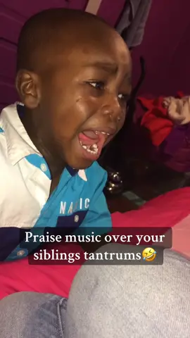 LMAO😭😭😭 he was such a dramatic toddler lol 