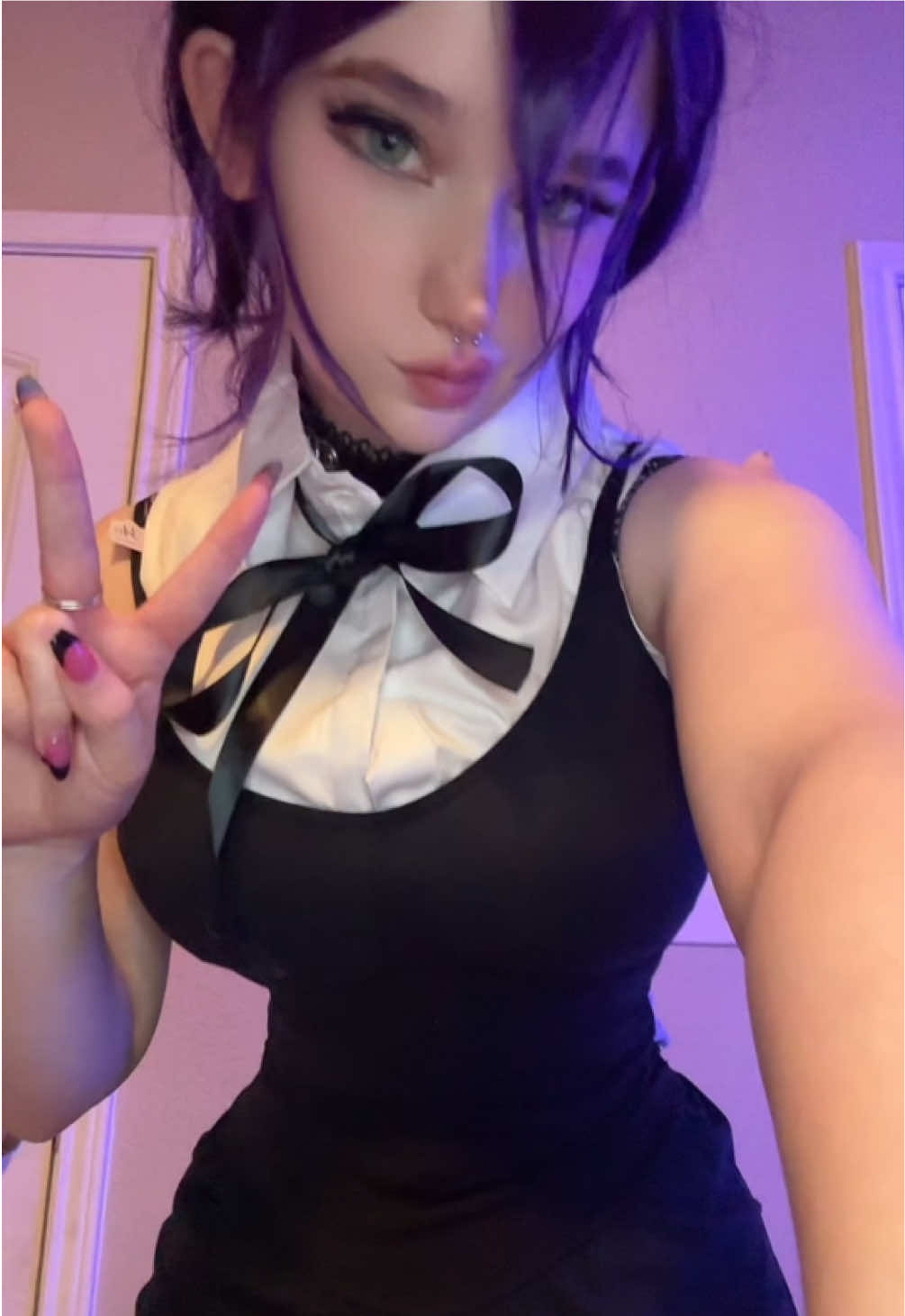 Another reze dancey dance guys comment below because I said so #chainsawman #cosplaygirl #cosplay #reze #xyzbca 