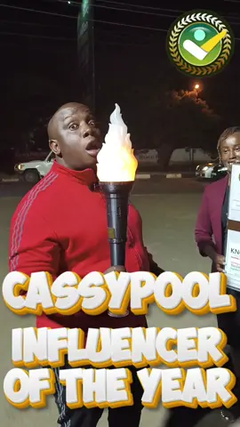 @cassypool official ✔ lights up the #torchofexcellence  #tallytrackafrica #under40nationalprestigiousawards #votecelebrateinspireexcellence #kncci 