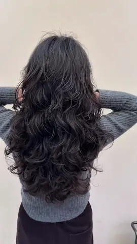 Mẫu tóc uốn cho dịp tết 2026 #uontocdep #tocxinh #xuhuong #curlyhair #benluc 