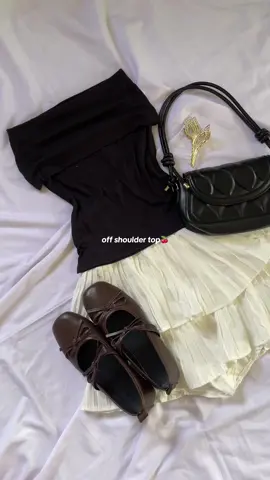 #offshoulder #offshouldertop #topforwomen #fyp #OOTD 