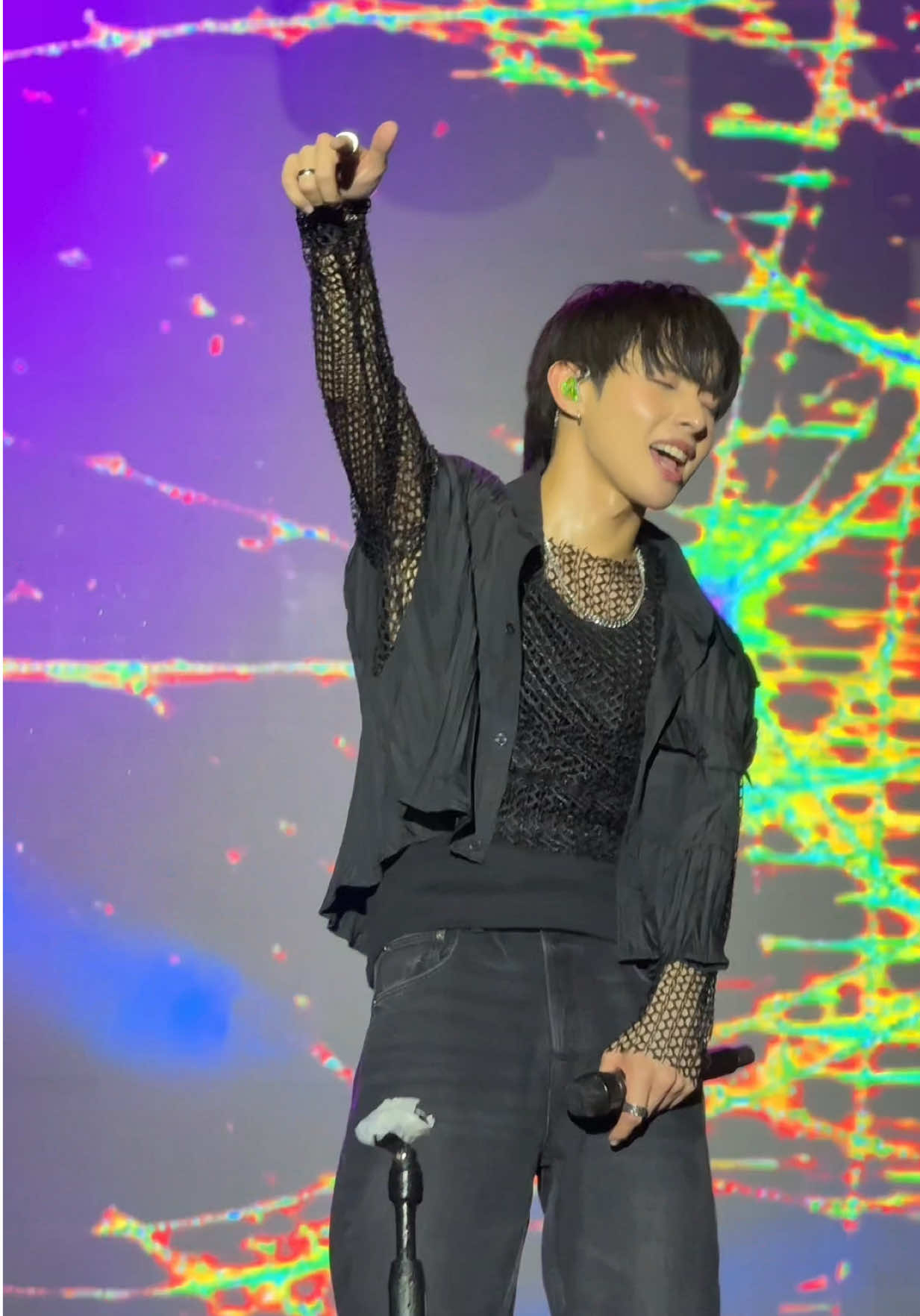 Maganda kayong lahat 🤭 @justin  #sb19_justin  #sb19  #auroramusicfestival2025 