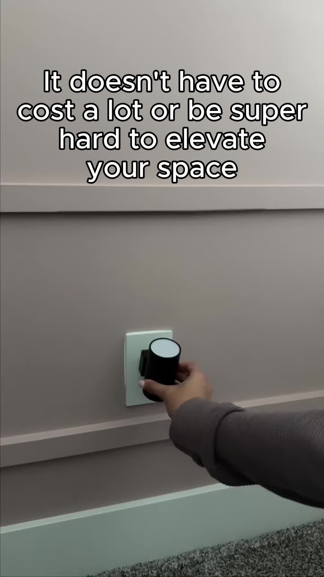 It doesn't have to cost a lot! #holidaylights #makeupvanitywithlights #christmaslightshow #campinglight #luminarynailsystems #permanentlighting #smartchristmaslights #interiorledlights #mirrorwithlights #smartplugs