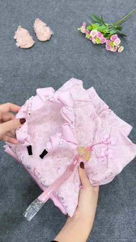 Áo dài Gấm hoa cho bé diện Tết 🧧 #xuhuong #aodaitet2026 #aodaitetchobe #mevabe #aodaitet  @Su Sữa Kids 