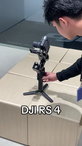 Take your filmmaking to the next level with the DJI Ronin Series 4 (RS4)! 🎥✨ Experience ultra-smooth shots, powerful stabilization, and incredible versatility—perfect for creators, vloggers, and professional filmmakers who want cinematic results every time. 📌 Price: • Standard: ₱21,690 • Combo: ₱27,990 📍 Available now at DJI Authorised Store, SM City Iloilo – 3rd Floor Cyberzone. Level up your camera setup today! 🚀📸