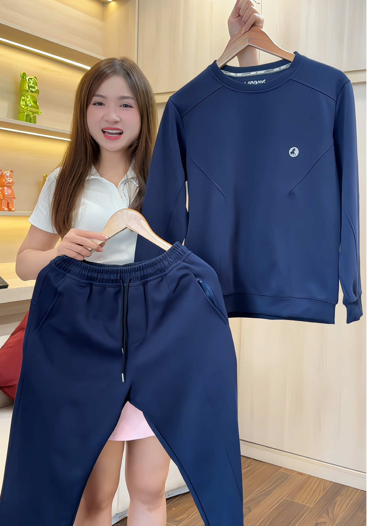 Bộ nỉ thể thao Laroma #thoitrangnam #halam #bonithethao #bonithudong 