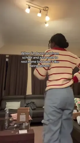 I will be taking my last breath and still go to school 🤧 . . #relateable #fyp #trendin #studenttok 