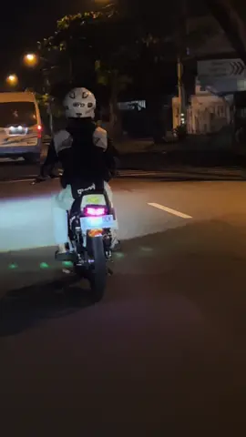 Spull stengah mati, stoplamp sempal nekad bleyeran😭 #fyp #rxkingspekblayer #masukberandafyp #sadvibes🥀 