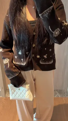 brown x white fit 🤎🤍