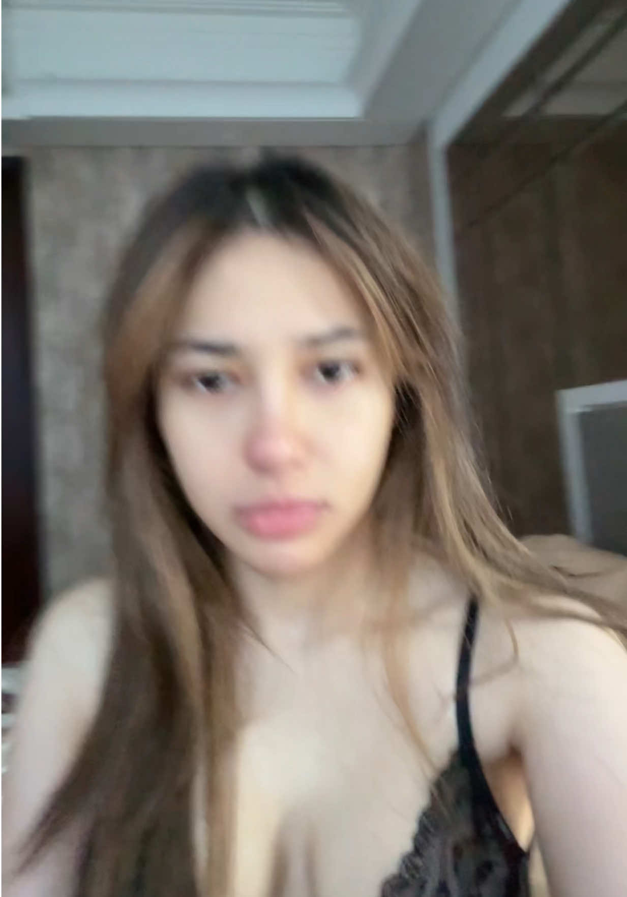 gamau ketinggalan hanasui lipcream trend 🫦