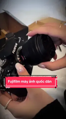 Đây có phải máy ảnh mà các bạn nữ yêu thích không bạn nào có nhu cầu săn thì thả tim chia sẻ follower chị nhé #baoanhsanmayanh #sanmayanhuytin #baoanhuytin #xuhuongtiktok #viral 