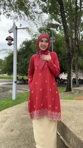 Takkan tak berkenan lagi baju cantik mcm ni kan? Rugi kalau tgk saje mesti wajib grab satu! 😍🔥 #sheilashaari #kurungcantik #kurungviral #kurungmoden #fypシ゚ 