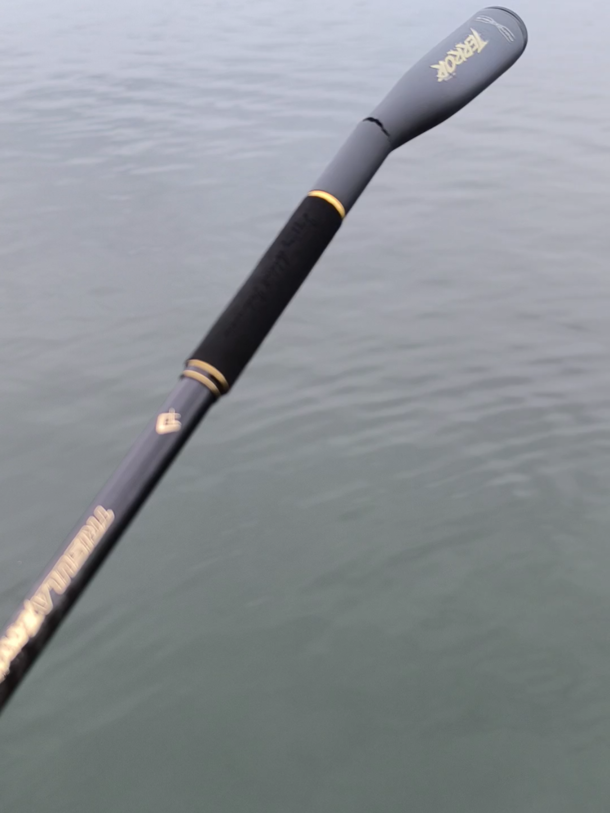 belum juga dipke narik ikan, udah patah dluan 🥹😭. untuk but bawah jorannya kerupuk bgt 🗿 @Daido Fishing Team butuh direvisi nih untuk daido trisula terror 🙏 #fyppppppppppppppppppppppp #mancing #daidofishingteam #daidotrisulaterror #daido 